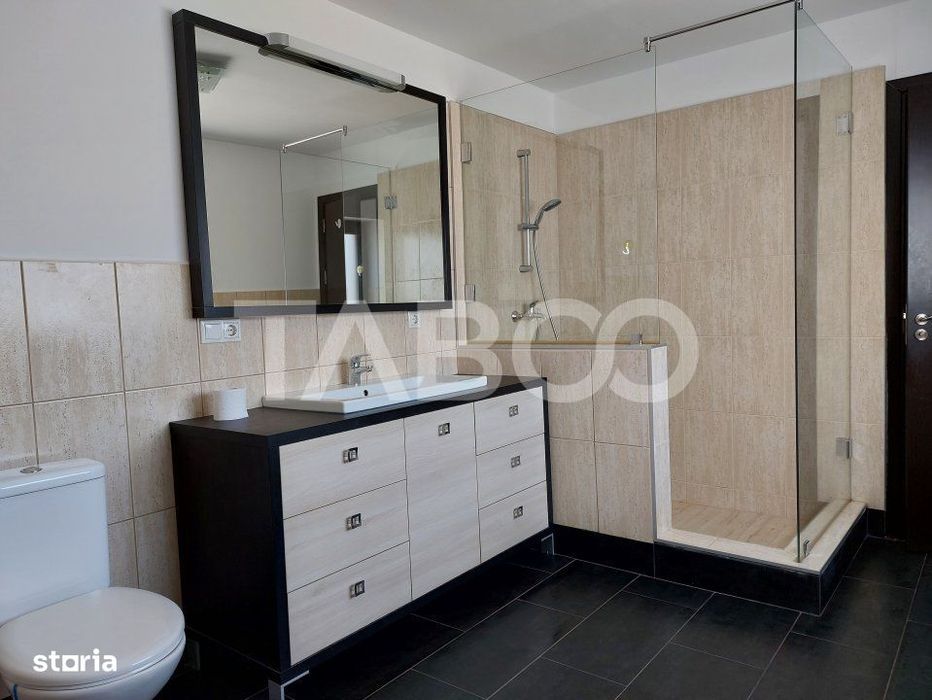 Casa de inchiriat cu 5 camere si 780 mp gradina langa padure in Sibiu