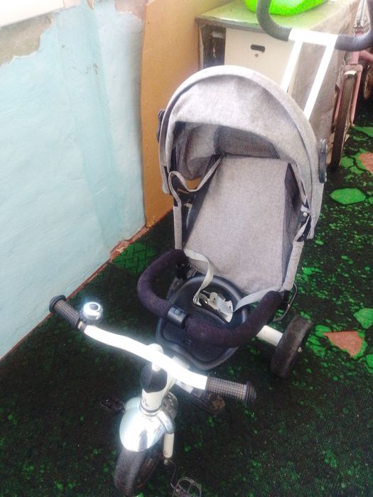 Продается детский велосипед - коляска