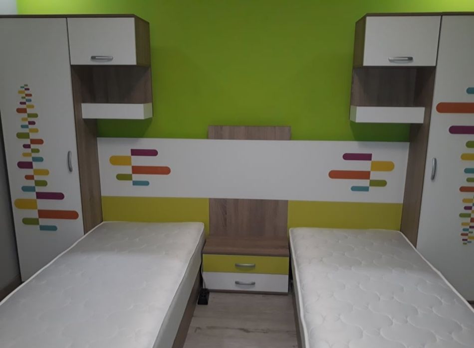 Продавам детско обзавеждане