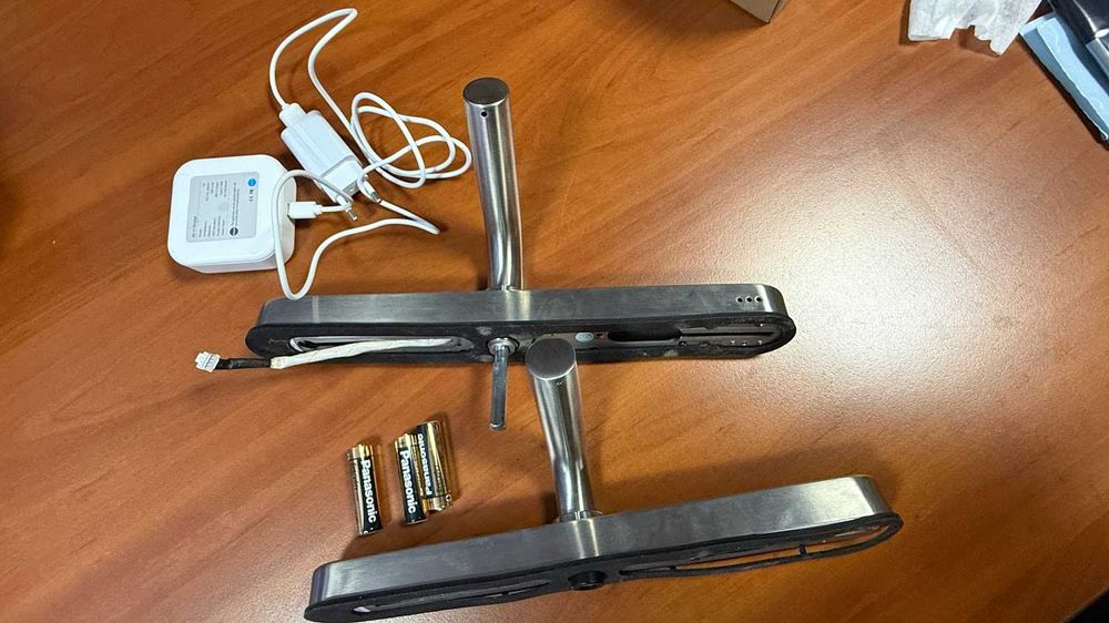 TTLock S2B Интелигентна електронна on-line брава