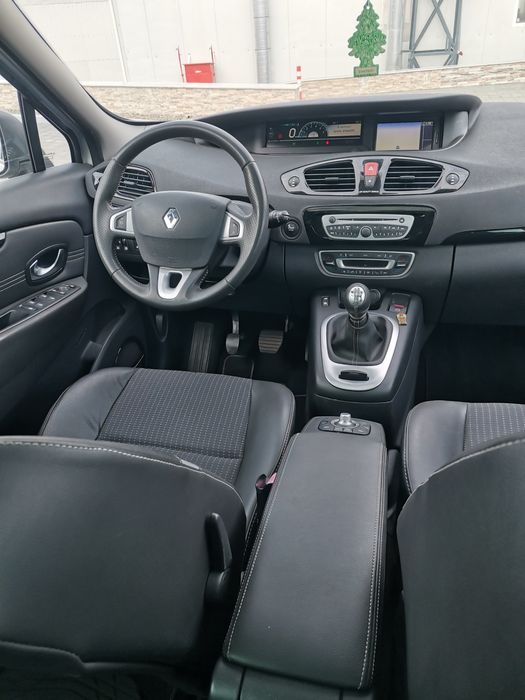 Renault Scenic 1.4 Tce model BOSE