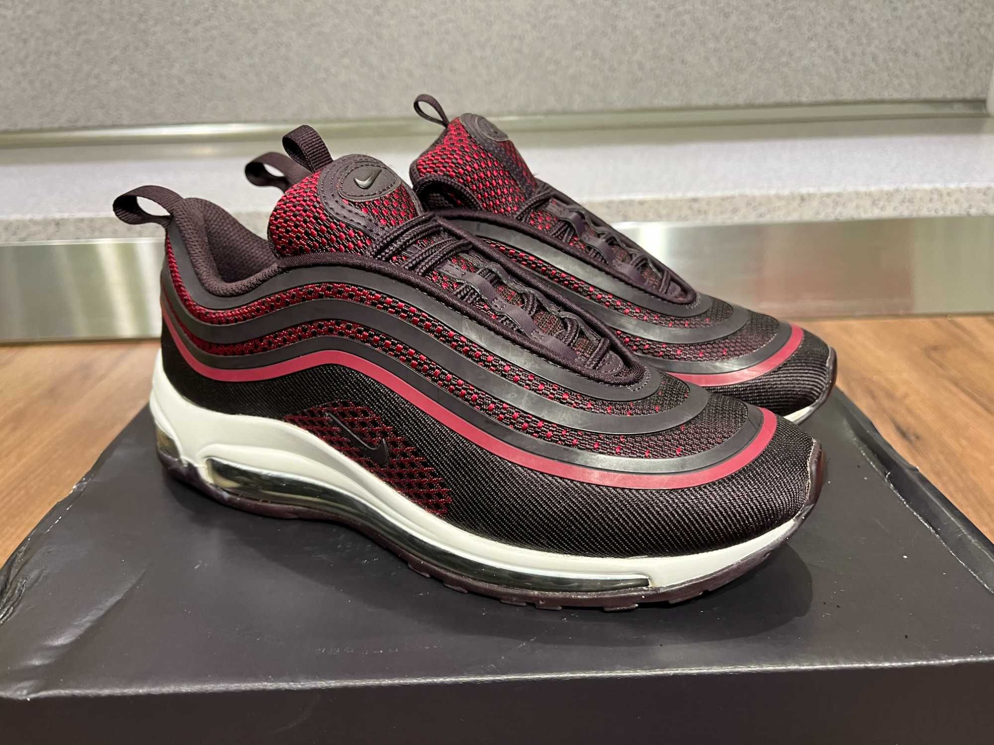 Nike Air Max 97 Ultra 17 GS Noble Red Port Wine OLX.bg