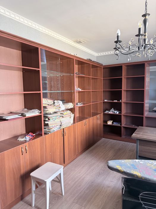Продам шкаф для кабинета