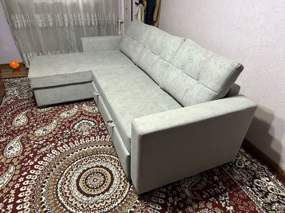 Продаю уголок для гостевой