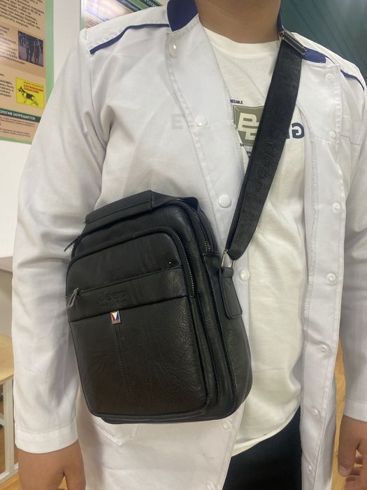 Барсетка черный