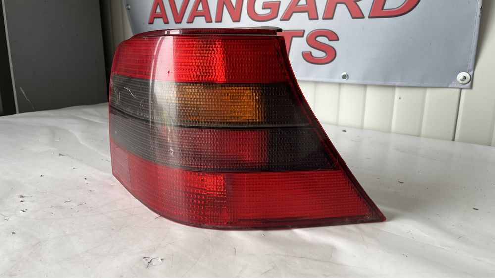 Десен стоп VW Golf 4