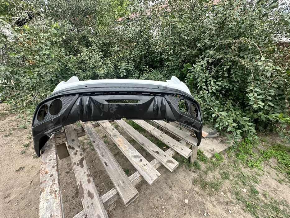 Продам бампер Jetour X70