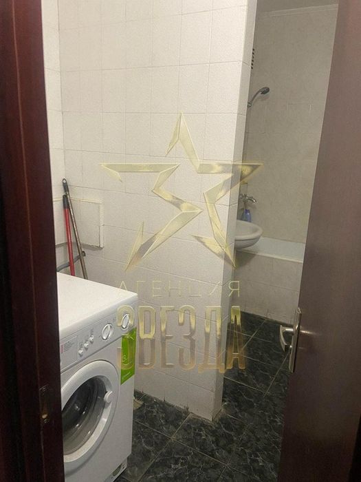 Дава се под наем Тристаен апартамент в Пловдив, Център - 100 кв.м за 450 € - Снимка #6