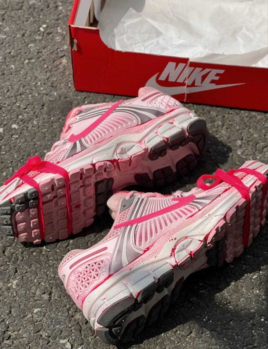Nike Air Zoom Vomero 5