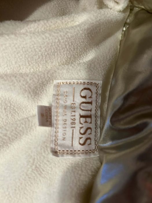 Дамско яке guess