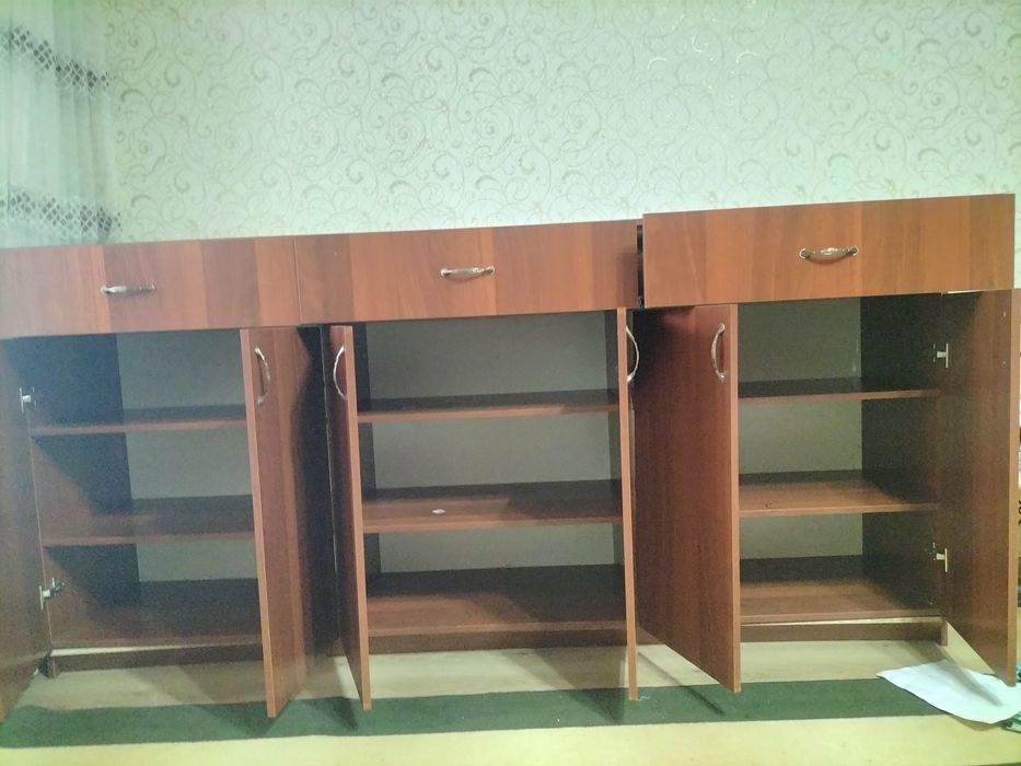 Шкаф тумба с полками, вместительный