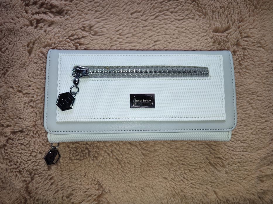 Ново портмоне Silver and Polo
