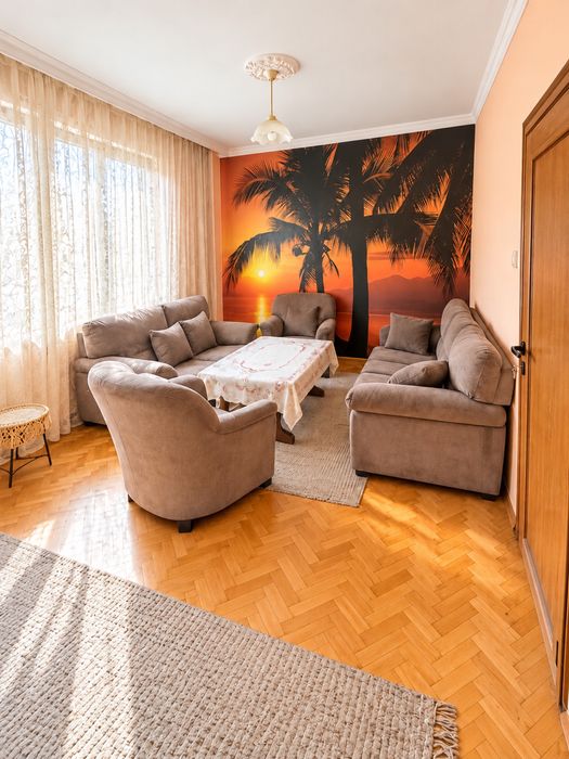 Дава се под наем  в Пловдив, Център - 20 кв.м за 200 € - Снимка #1