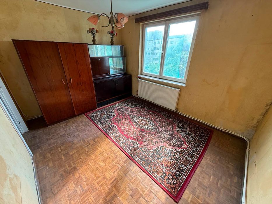 Ofer spre Vânzare Apartament 2 camere  Zona Centrala, Str Corvinilor , Etaj 3 din 4