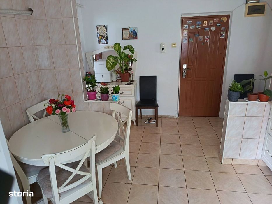 Apartament trei camere - 83mp - Liceul Pedagogic