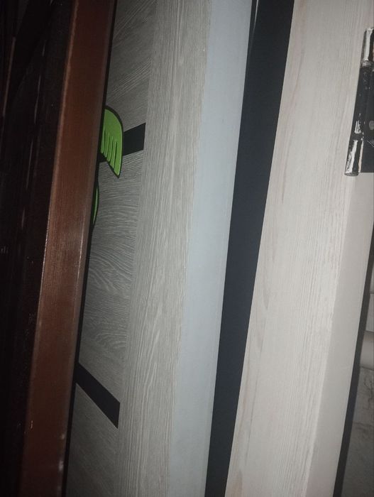 Двери бу деревянные и акфа