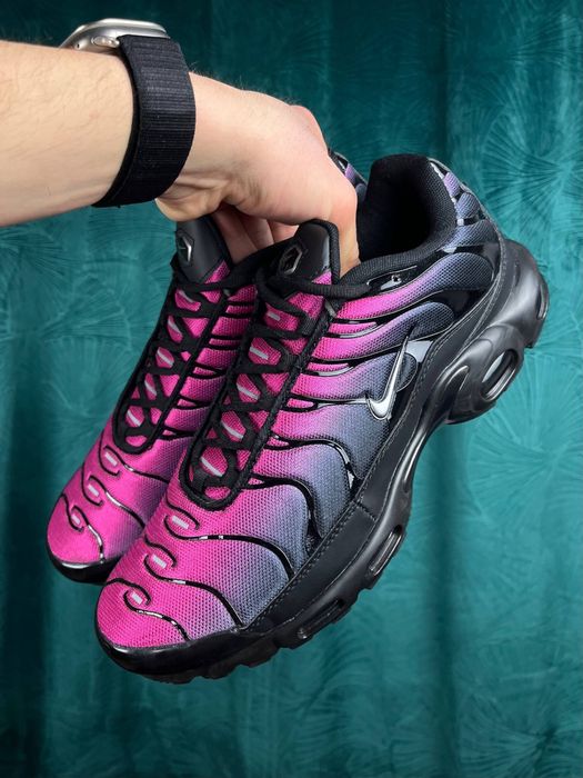 Nike Tn roz-negru marimea 46