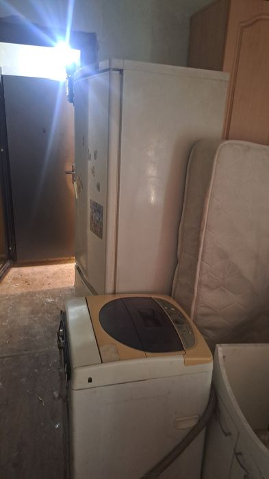 Продам холодильник