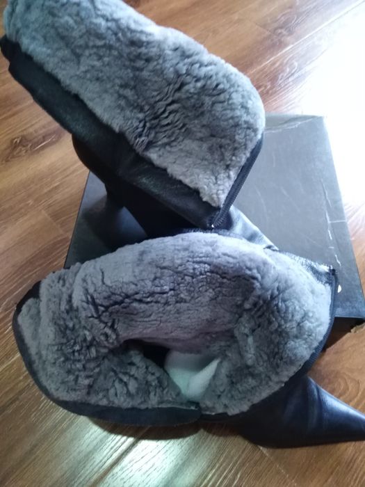 Зимние очень тёплые сапоги. Италия 38 размер