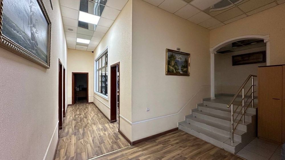 Продаётся Нежилое Помещение 695 м2 ул.Абдулла Кадыри гос-ца Ramada