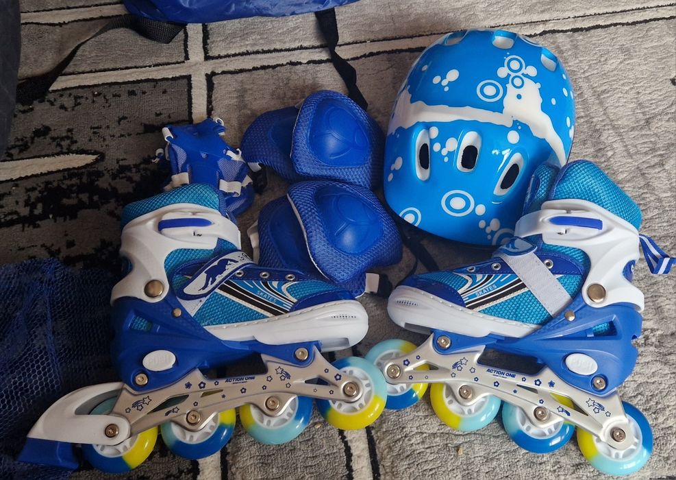 Role Copii Marime 31 34 + Casca Jenunchere Cotiere mănuși