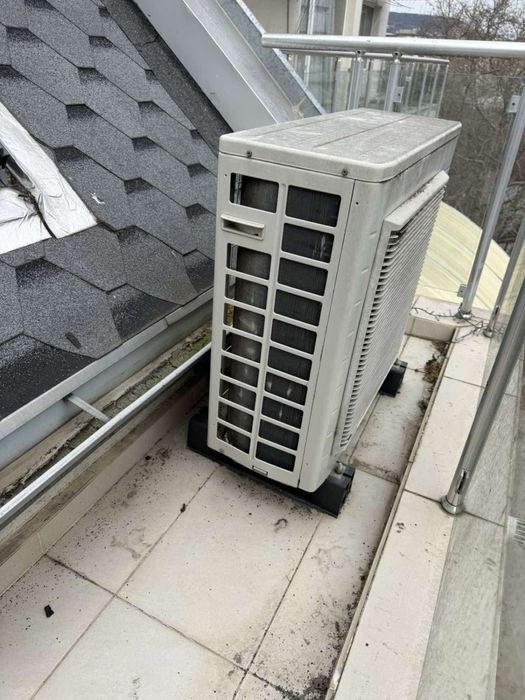 Климатик Daikin Inverter 18