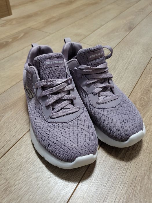 Маратонки Skechers