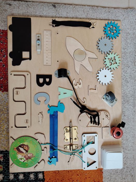 Интер активна дъска , Дървена Занимателна Дъска