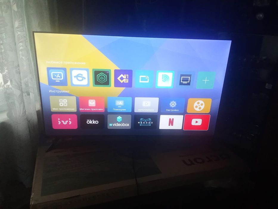 Продам телевизор Acron