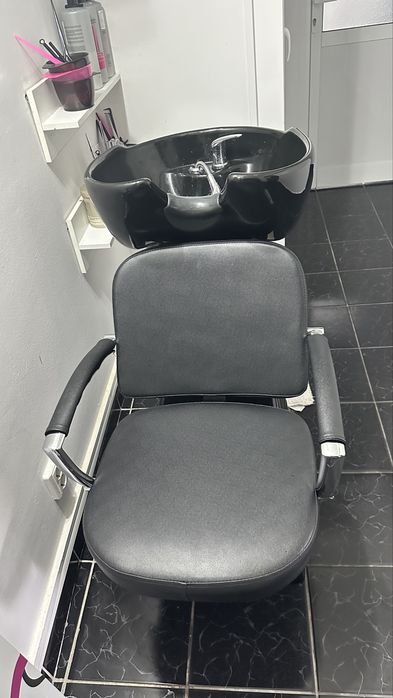 Scafa coafor aproape noua