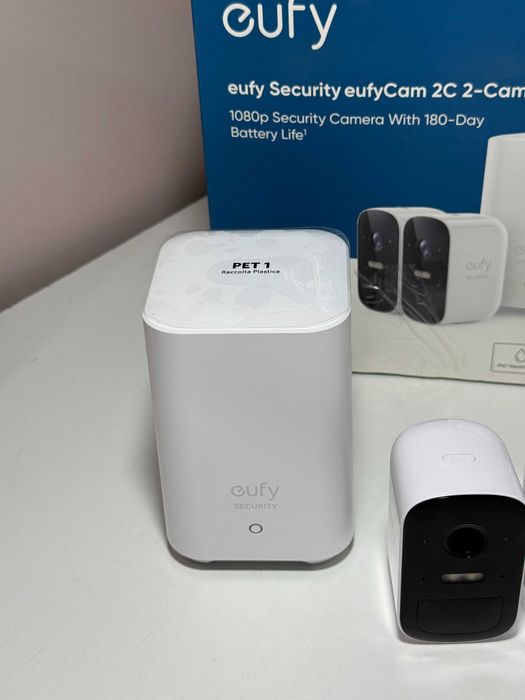 Sistem de supraveghere video eufyCam 2C Security wireless / camere