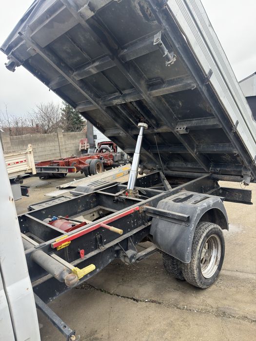 Ford tranzit 7 locuri basculabil 3 parti RAR efectuat