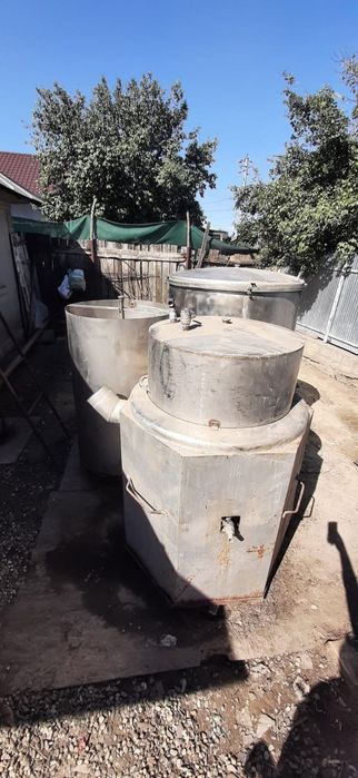 Distilator uleiuri esențiale