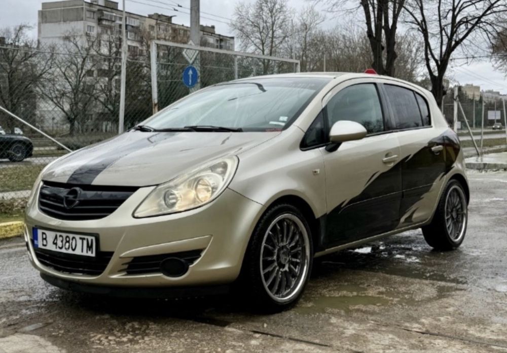 Opel Corca 1.2 бензин