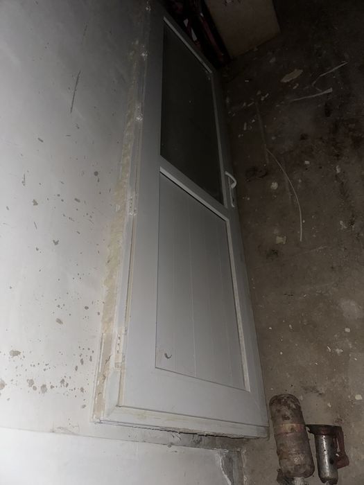 Пластик окна и дверь