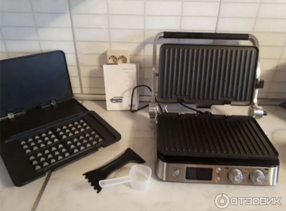 Продам электрогриль DeLonghi CGH1020D