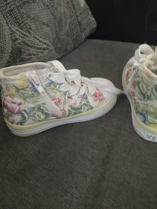 Бебешки маратонки Venice 21 номер