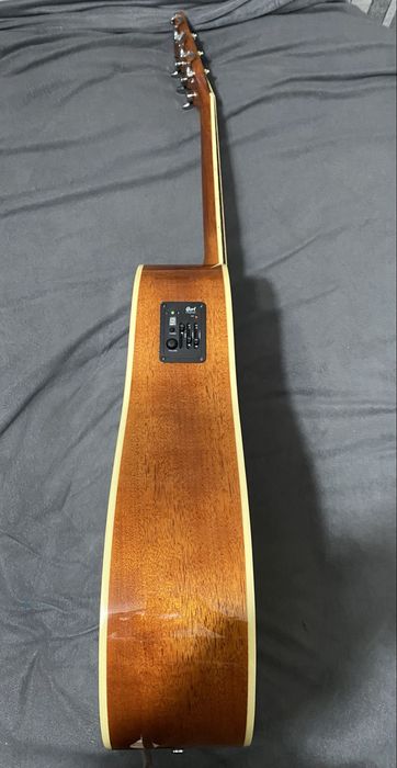 Гитара электроакустическая Cort бежевый