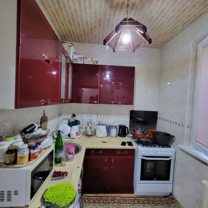 Феруза Массив 2/1/4 Продается Квартира