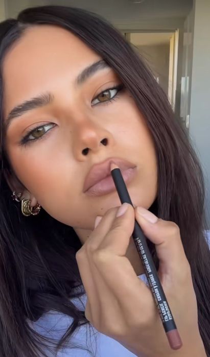 Карандаш для губ MAC Stripdown