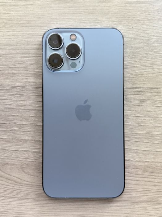 Продам Iphone 13 Pro Max