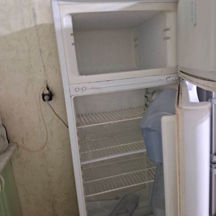 Холодильник Indesit