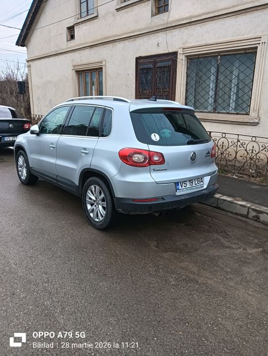 VOLKSWAGEN Tiguan 2010 — imagine 3