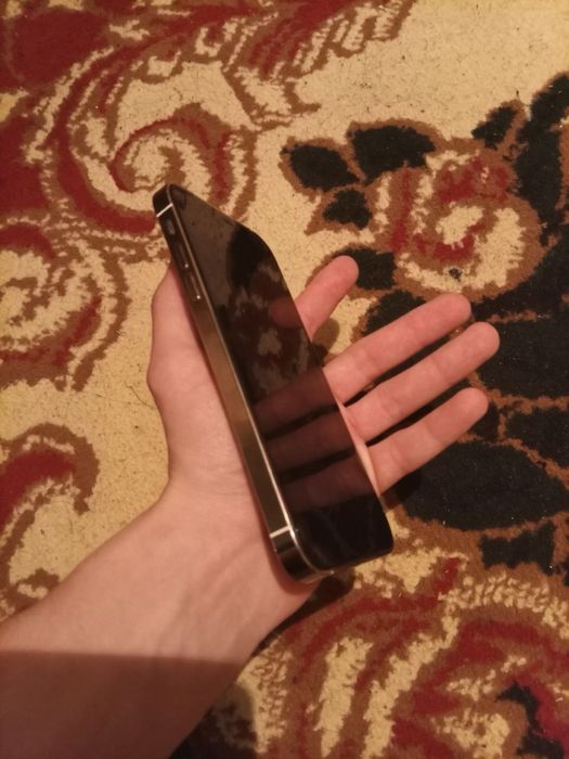 Iphone X R  iphone 14 korpus taqilgan ishlash ideal