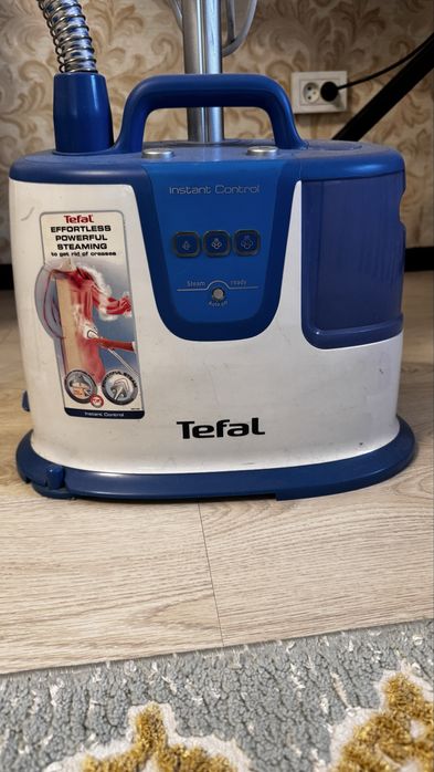 Паровой утюг Tefal