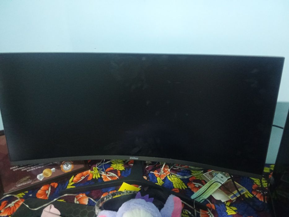 Xolati yaxshi 1 hafta ishlatilgan