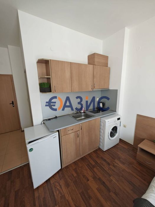Продава се Едностаен апартамент в к.к. Слънчев бряг - 32 кв.м за 1407 €/кв.м - Снимка #5