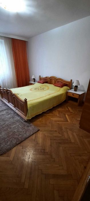 Inchiriere apartament 2 camere, zona Hurmuzachi