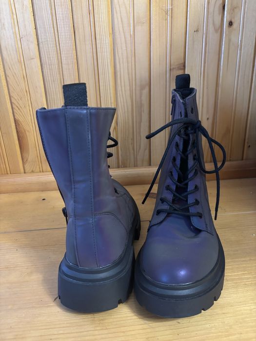 Хамелеонови боти Зара