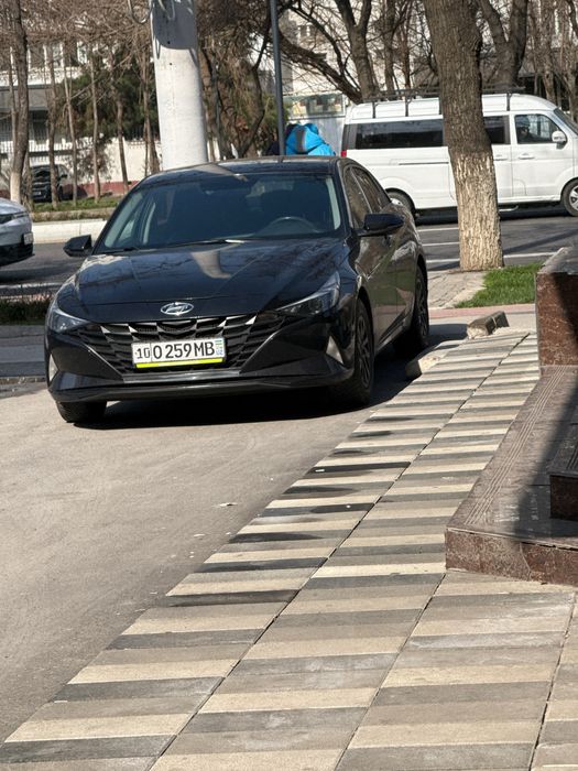 Продас Elantra 2021